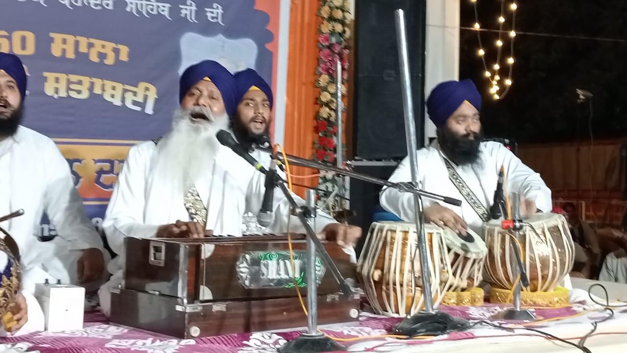 18th Gurmat Samagam was organized with great splendor at Gurdwara Charan Kanwal Sahib Banga.